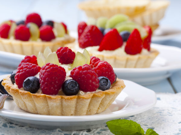 Almond Fruit Tart Recipes | Dr. Weil&#039;s Healthy Kitchen