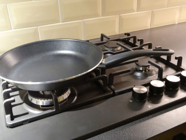 ceramic nonstic pans